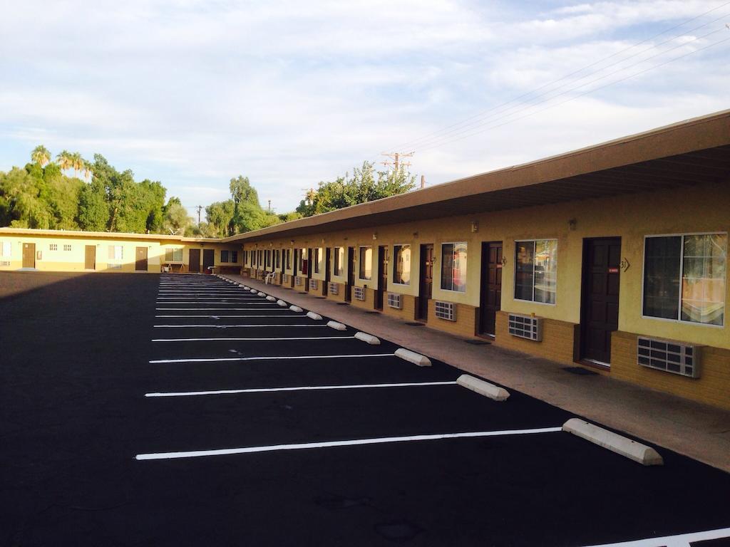Westmorland Desert Inn מראה חיצוני תמונה