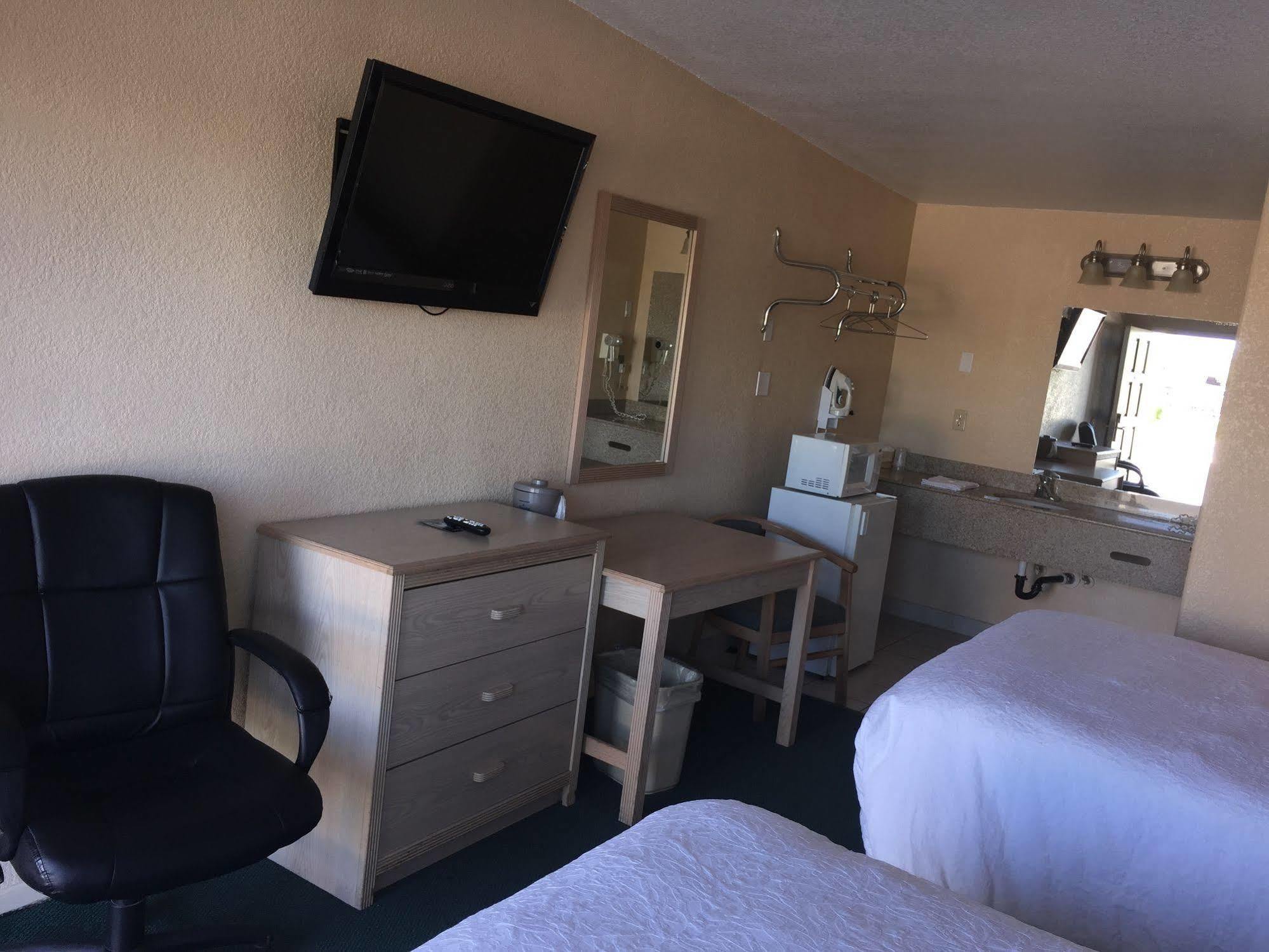 Westmorland Desert Inn מראה חיצוני תמונה